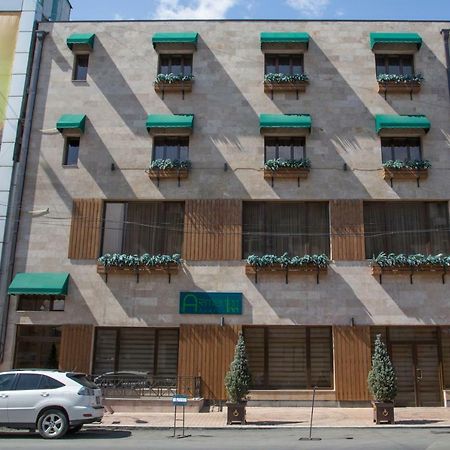 Armenian Inn Ереван Экстерьер фото