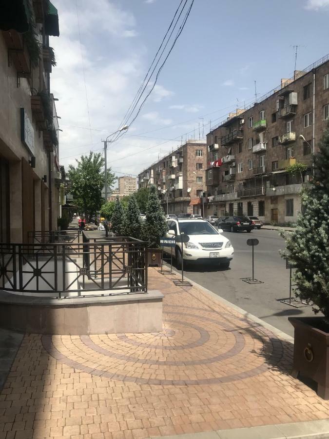 Armenian Inn Ереван Экстерьер фото