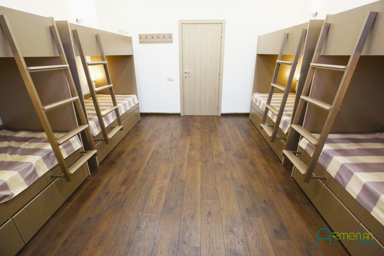 Armenian Inn Ереван Экстерьер фото